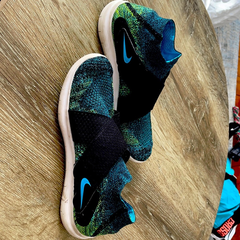 Nike Free run motion Flyknit